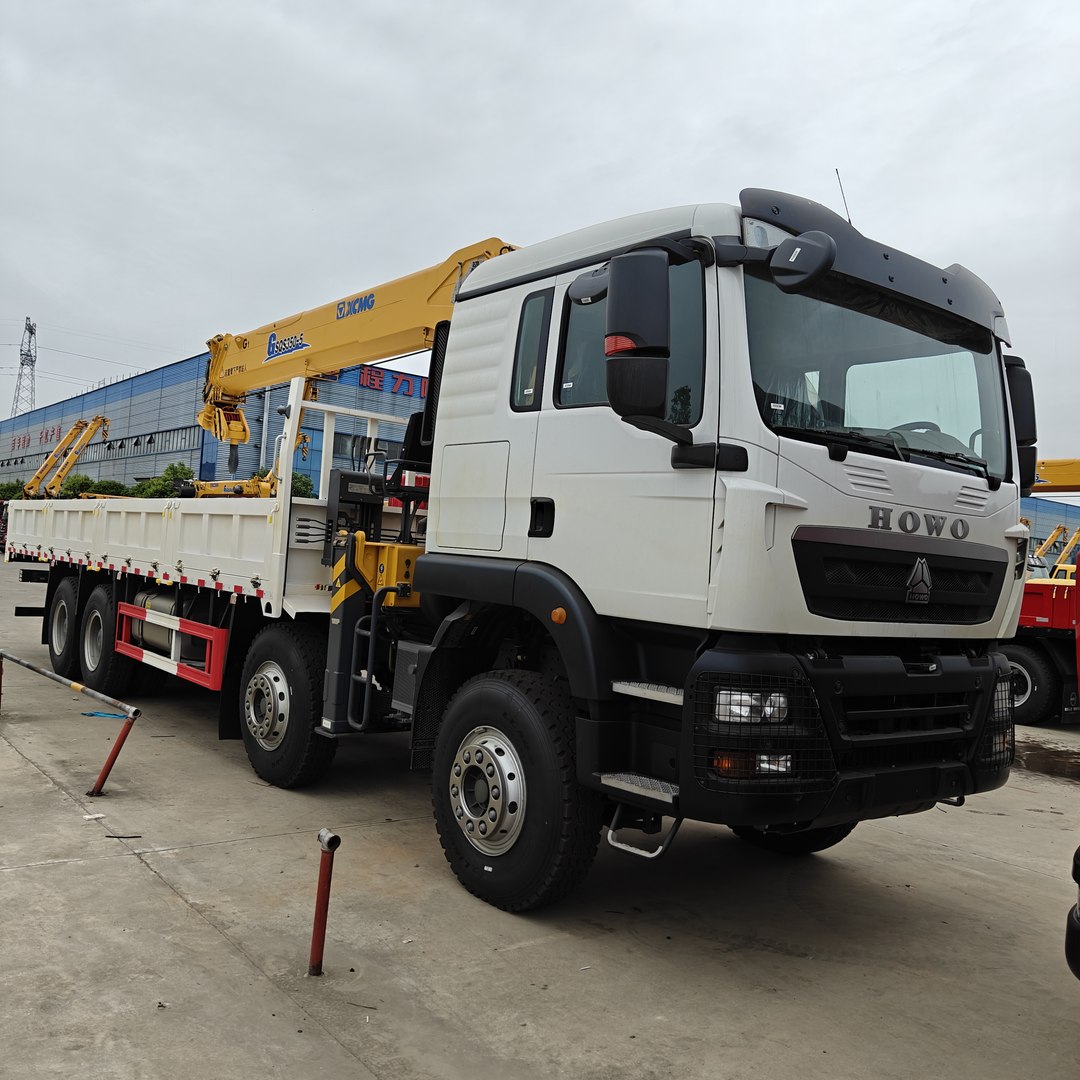 howo truck mounted crane xcmg