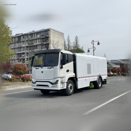 Electric Road Sweeper Truck