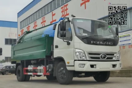 B140 33 vacuum sewer jet cleaning truck side view