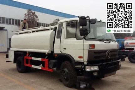10000L cylindrical fuel tank on chassis