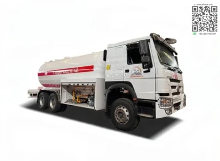 SINOTRUK HOWO 6X4 LPG propane tanker truck exterior side view