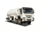 SINOTRUK chassis LPG bobtail truck at Chengli factory