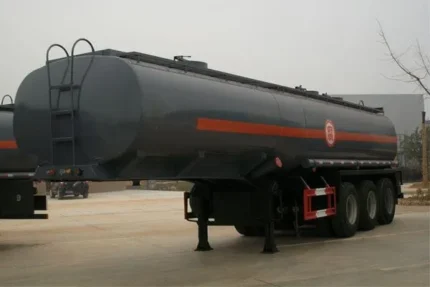 Cylindrical chemical tanker trailer with dished ends