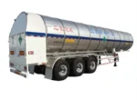 Ellipse-shaped liquid CO₂ tank body with stainless steel outer layer on the trailer