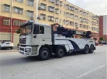 Shacman F3000 8X4 road wrecker truck side view