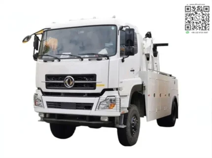 4x4 Dongfeng military wrecker tow truck