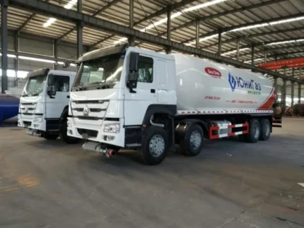 Chengli 15Ton LPG tank truck on SINOTRUK HOWO 8x4 chassis