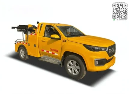FOTON 4x4 2 tons pickup towing wrecker side view
