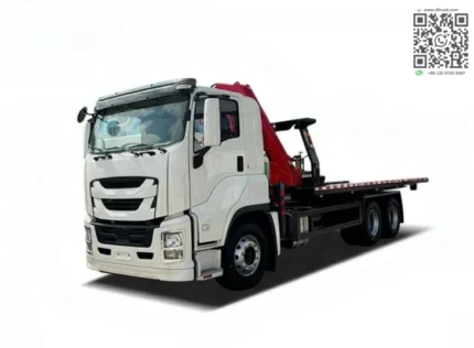 ISUZU Giga recovery truck with crane on flatbed chassis from Chengli factory