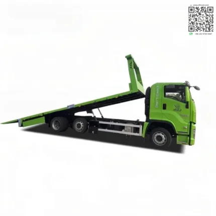 ISUZU GIGA cab with sleeper and air conditioning