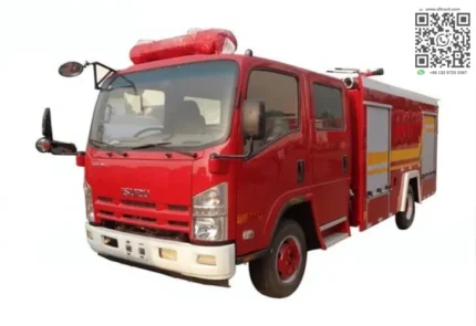 ISUZU ELF 3cbm foam tank fire truck side view