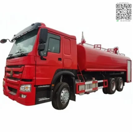 Sinotruk HOWO 20-ton forest fire fighting truck front view