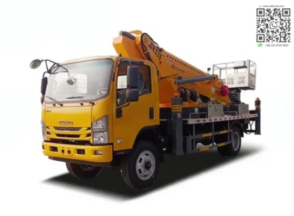 ISUZU 4X4 38m telescopic boom lift truck side view