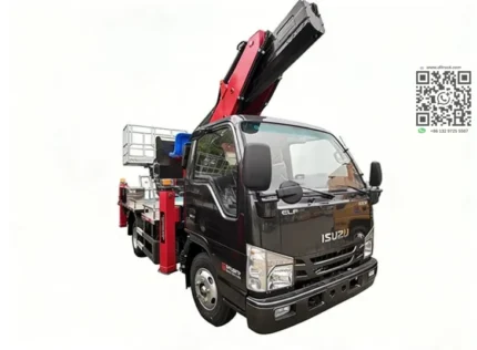 ISUZU 100P cab with air conditioning and single-row seating on the bucket truck chassis