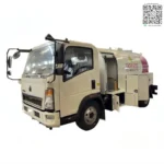5000L LPG refilling truck side view with Chinese cab