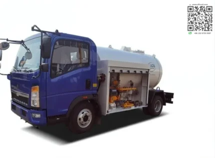 LPG refueling tanker truck with 5000 liter tank capacity