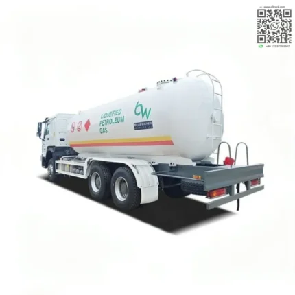 LPG pumping system with flow meter and retractable hose on tanker