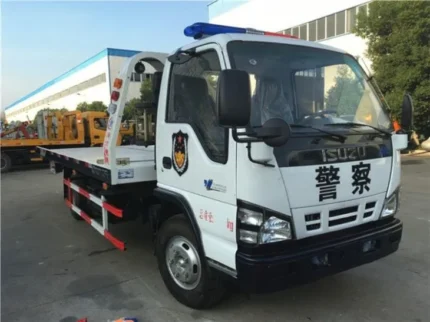 Side view of Chengli factory tow truck showing winch system