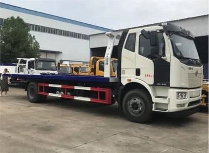 Platform flatbed wrecker truck showing 7500 x 2500 x 3250 mm overall dimensions