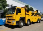360 degree rotating crane arm on recovery truck
