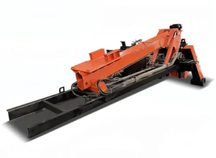 Telescopic boom extended to full 8154mm length on wrecker truck