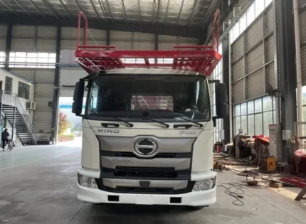 Chengli vehicle transport truck front cab view