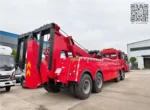 Three-section hydraulic underlift on 25 ton recovery truck