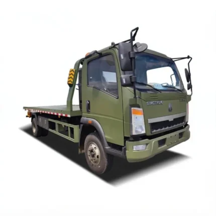 Flatbed deck on HOWO 6-ton recovery truck