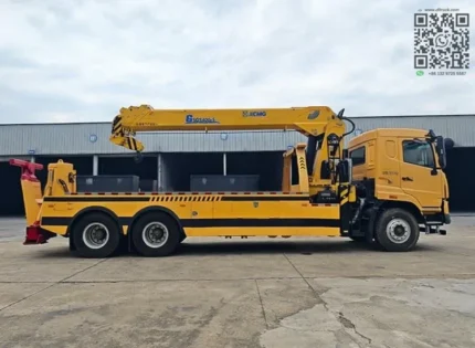 XCMG GSQS400-5 telescopic crane on Chengli wrecker truck