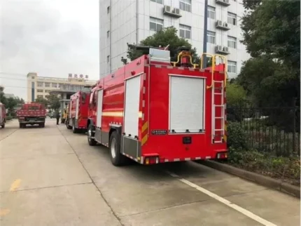 CB fire pump and PS series fire gun on the truck