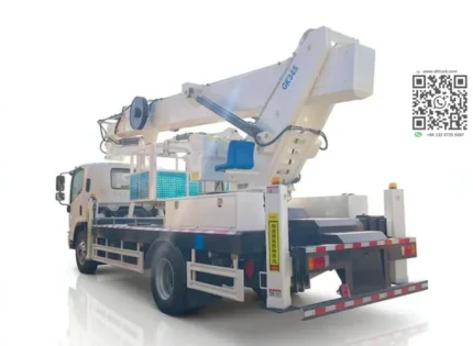 Articulated knuckle boom with three telescopic sections fully extended upward