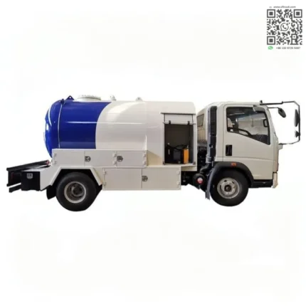 YN4102QBZL diesel engine compartment with 116HP output specification