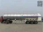 Heavy-duty Q345B main beams and three 14-ton axles under the tank chassis