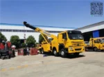 Sinotruk HOWO 8X4 cabin with air conditioning and three-person seating for operator comfort