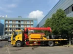 Chengli professional tow truck production facility in China