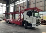 Hydraulic loading ramps on car carrier deck