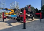 Rotating work platform measuring 1600 by 700 mm with 200 kg rated load capacity