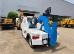 Dual-side manual hydraulic control valves panel