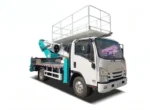 Four adjustable landing legs with hydrostatic self-leveling system