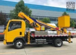 4 landing legs extended on HOWO bucket truck