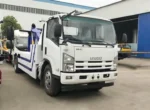 Wheel-lift road wrecker tow truck at factory good price
