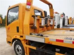 Sinotruk HOWO tow truck auxiliary wheels and platform mechanism