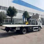 6X2 axle configuration with 215/75R17.5 tires and spare