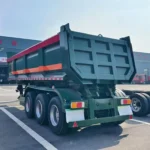 Rear view of 3-axle rear-tipping semi-trailer unit